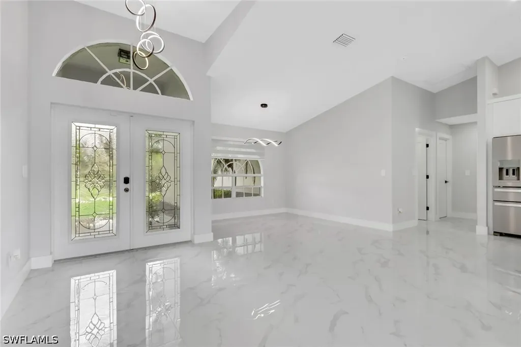 213 NW 1st Street Cape Coral FL 33993