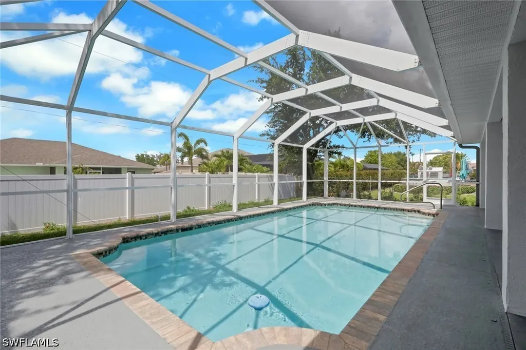 213 NW 1st Street Cape Coral FL 33993