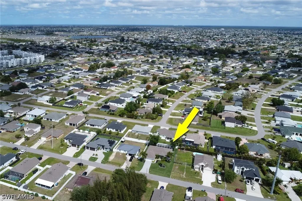 213 NW 1st Street Cape Coral FL 33993