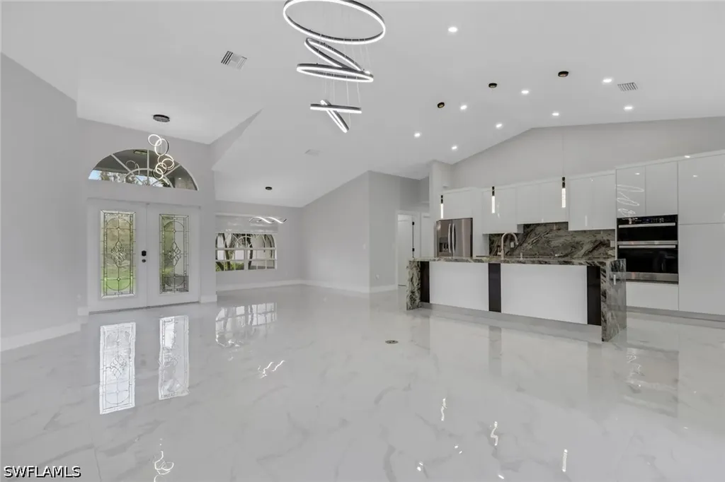 213 NW 1st Street Cape Coral FL 33993