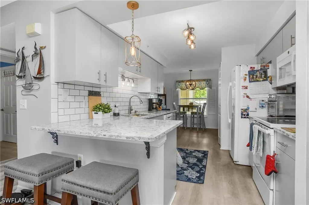 15475 Cedarwood Lane Naples FL 34110