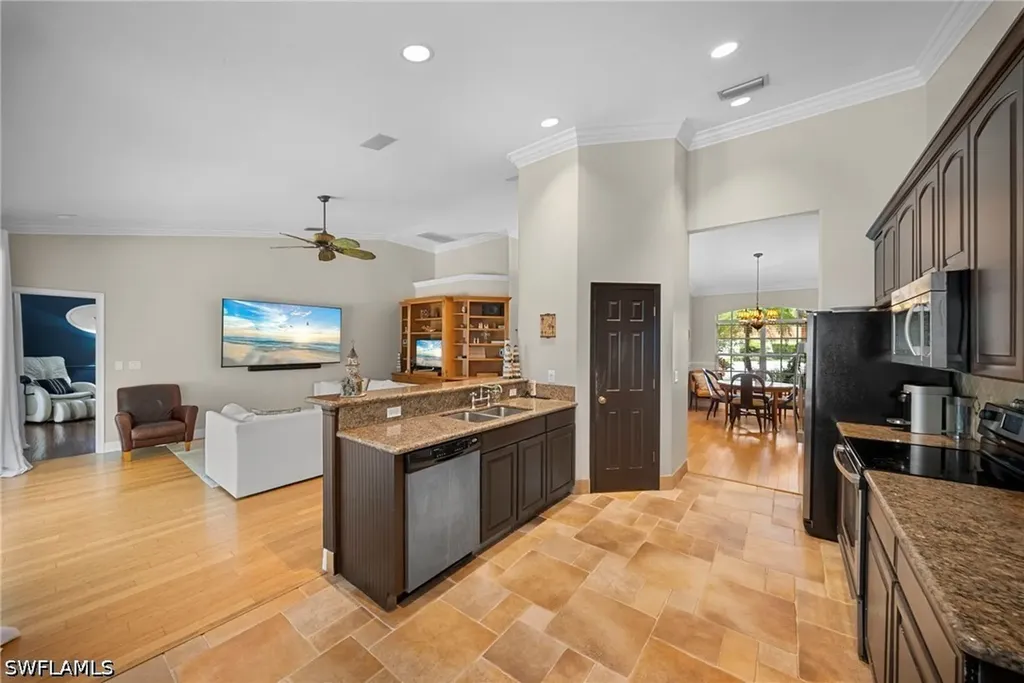 3638 Zion Park Court Naples FL 34116