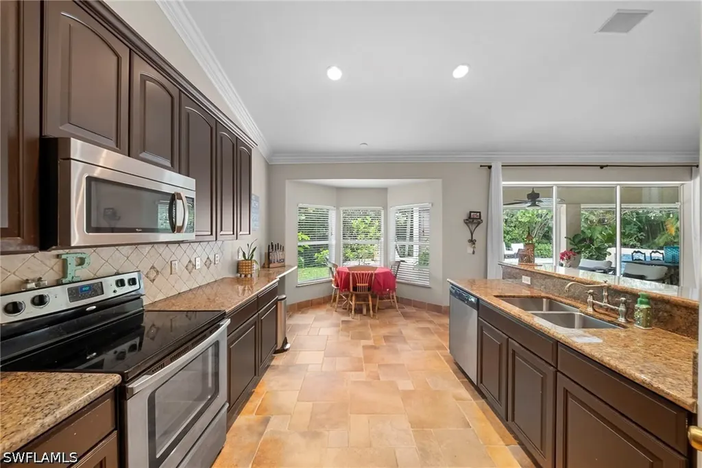 3638 Zion Park Court Naples FL 34116