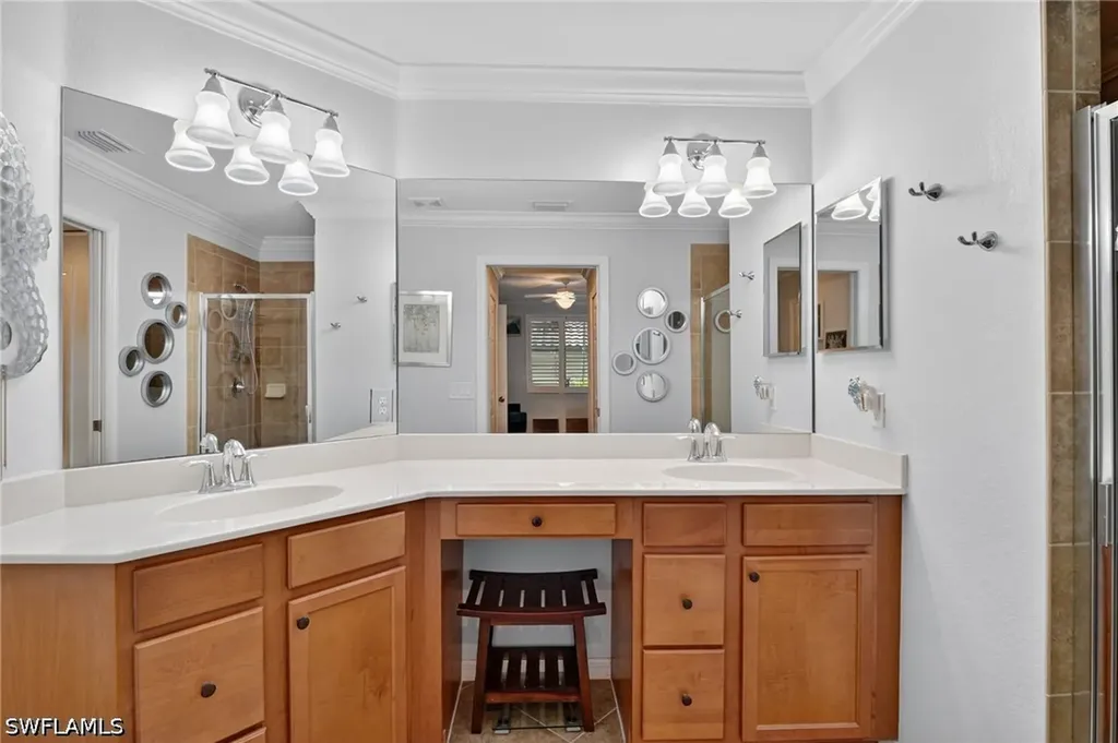 9513 Avellino Way Naples FL 34113