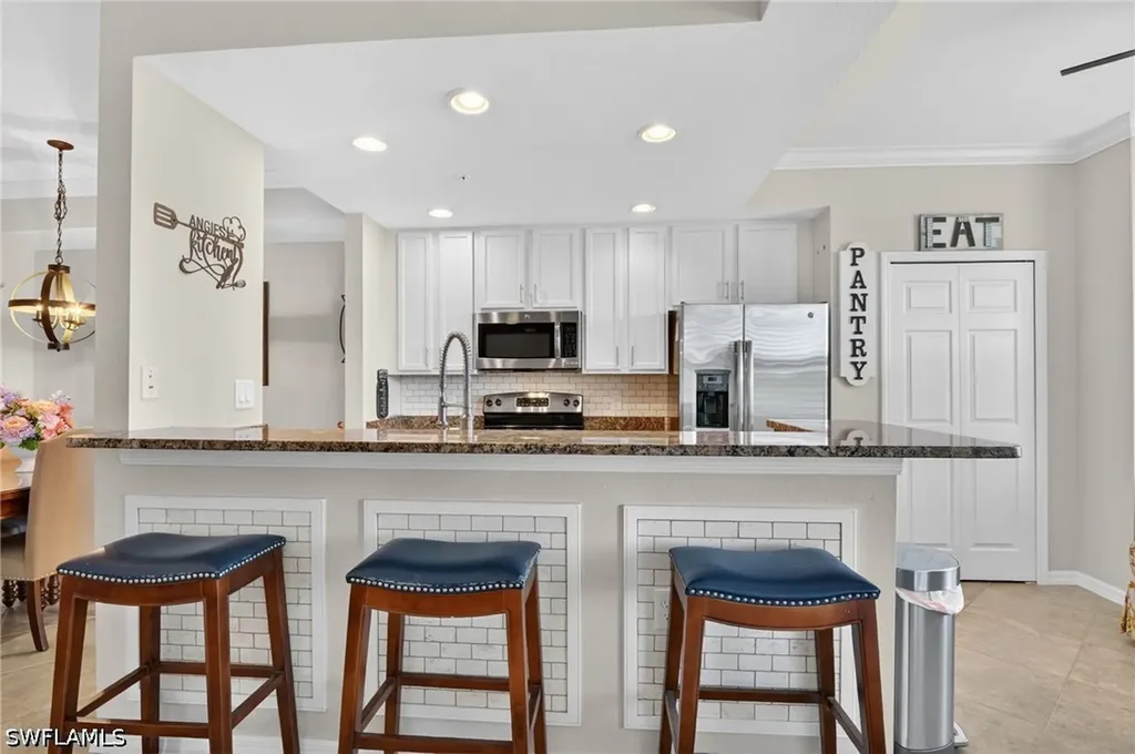 9513 Avellino Way Naples FL 34113