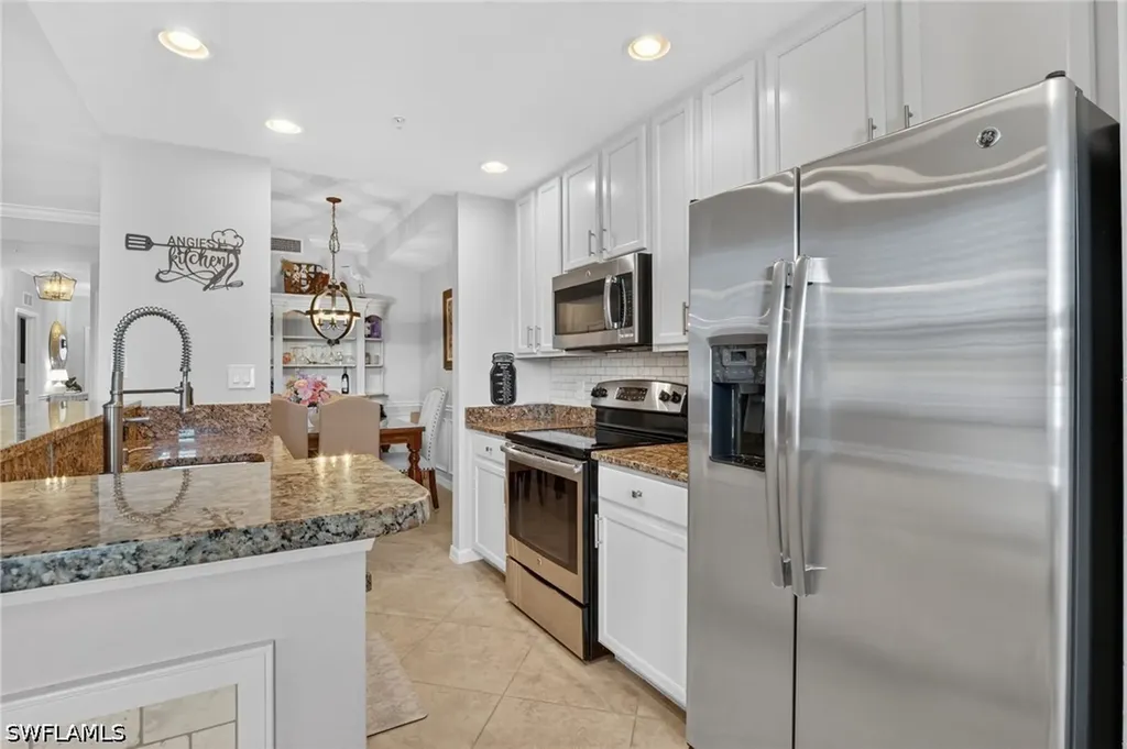 9513 Avellino Way Naples FL 34113