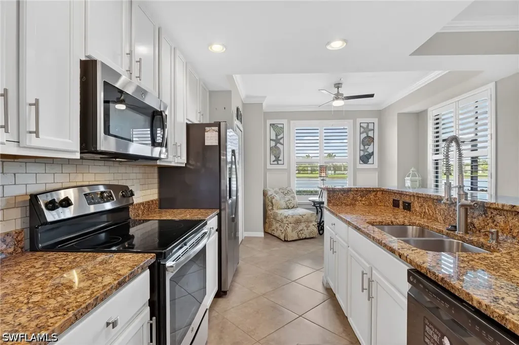 9513 Avellino Way Naples FL 34113