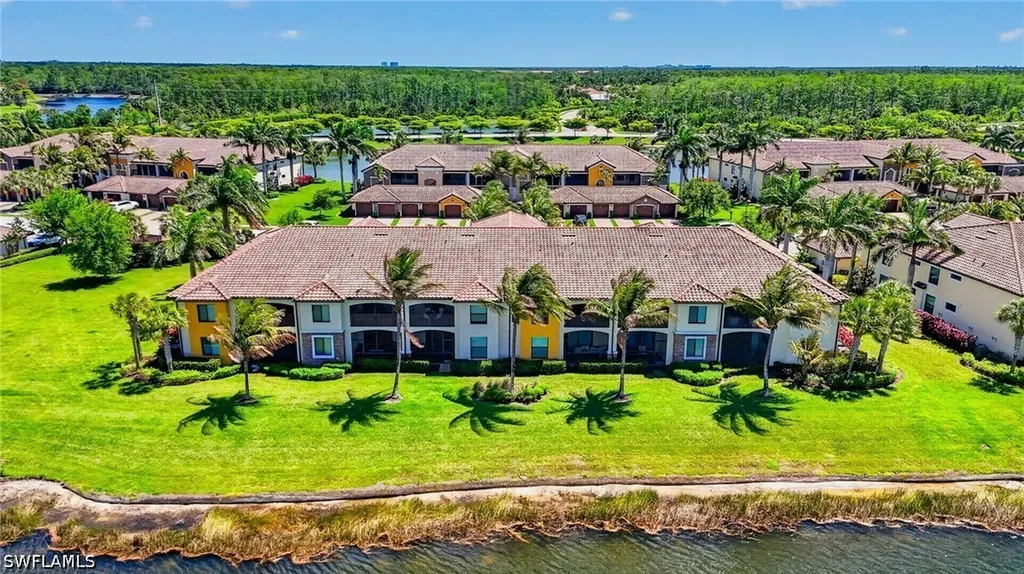 9513 Avellino Way Naples FL 34113