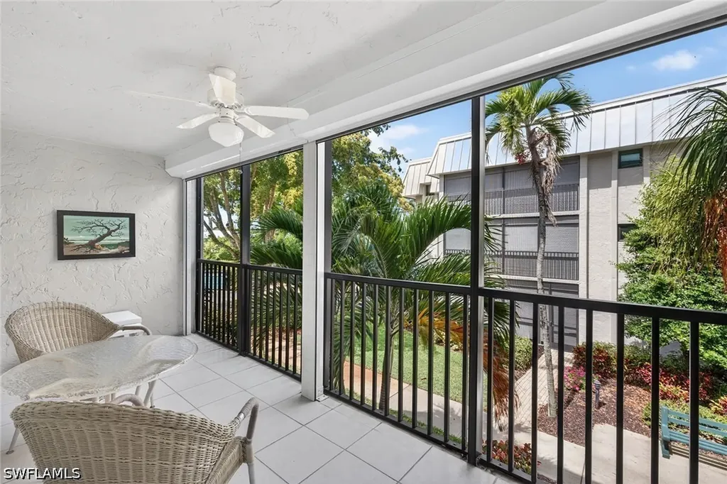 788 Park Shore Drive Naples FL 34103