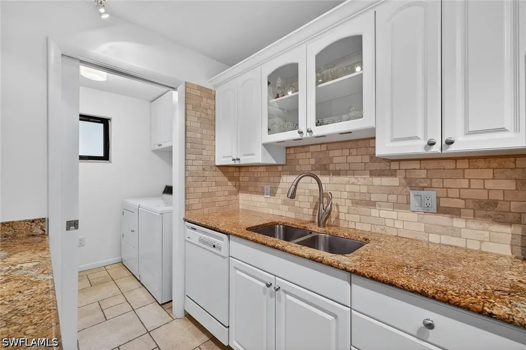 788 Park Shore Drive Naples FL 34103