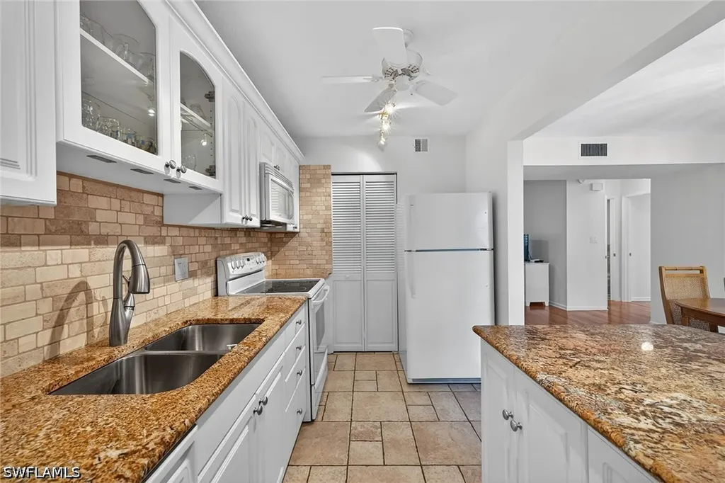 788 Park Shore Drive Naples FL 34103