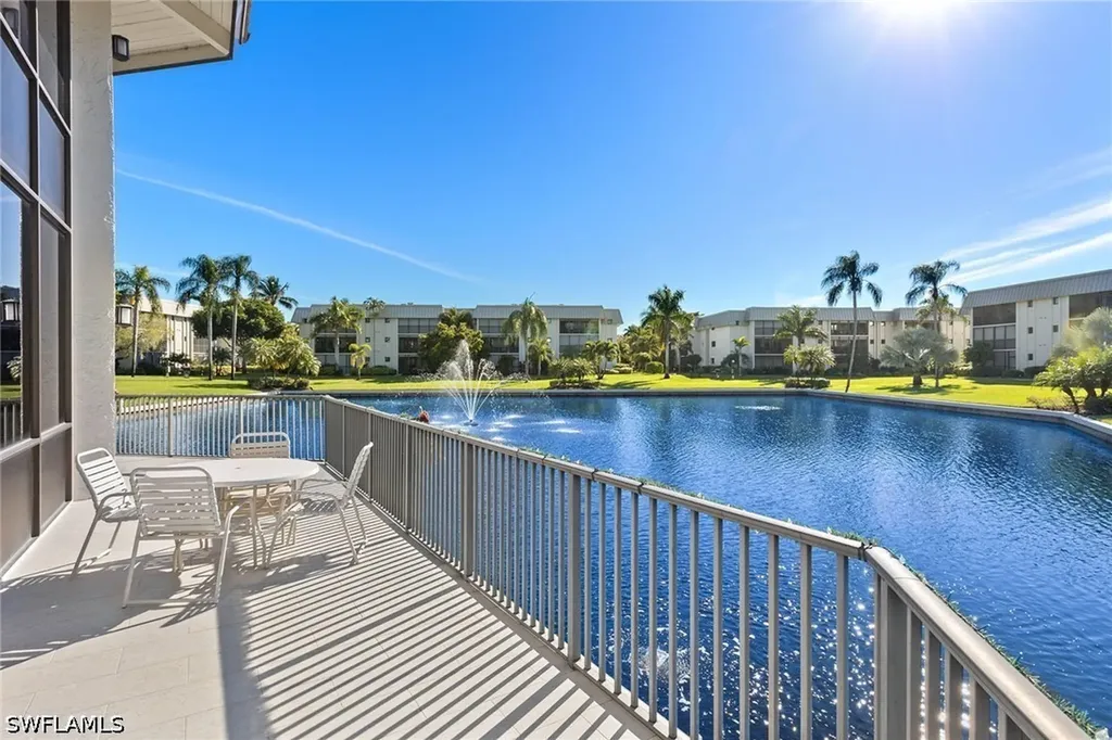 788 Park Shore Drive Naples FL 34103