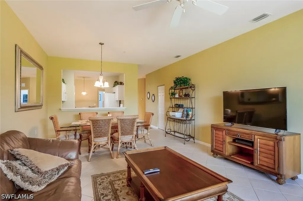 3980 Bishopwood Court E Naples FL 34114