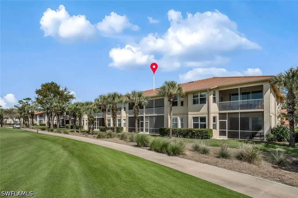 3980 Bishopwood Court E Naples FL 34114