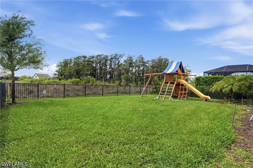 19194 Elston Way Estero FL 33928