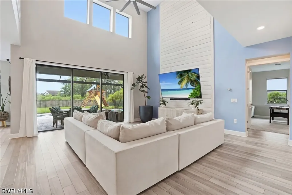 19194 Elston Way Estero FL 33928