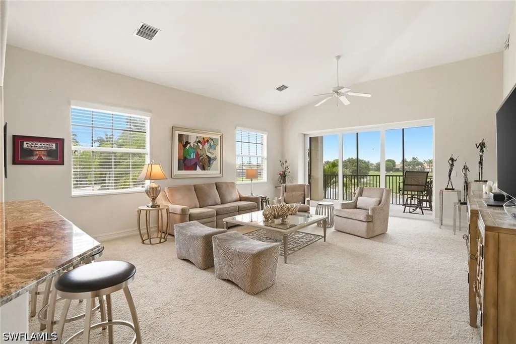 Naples FL, 8605 Champions Point, Unit 103