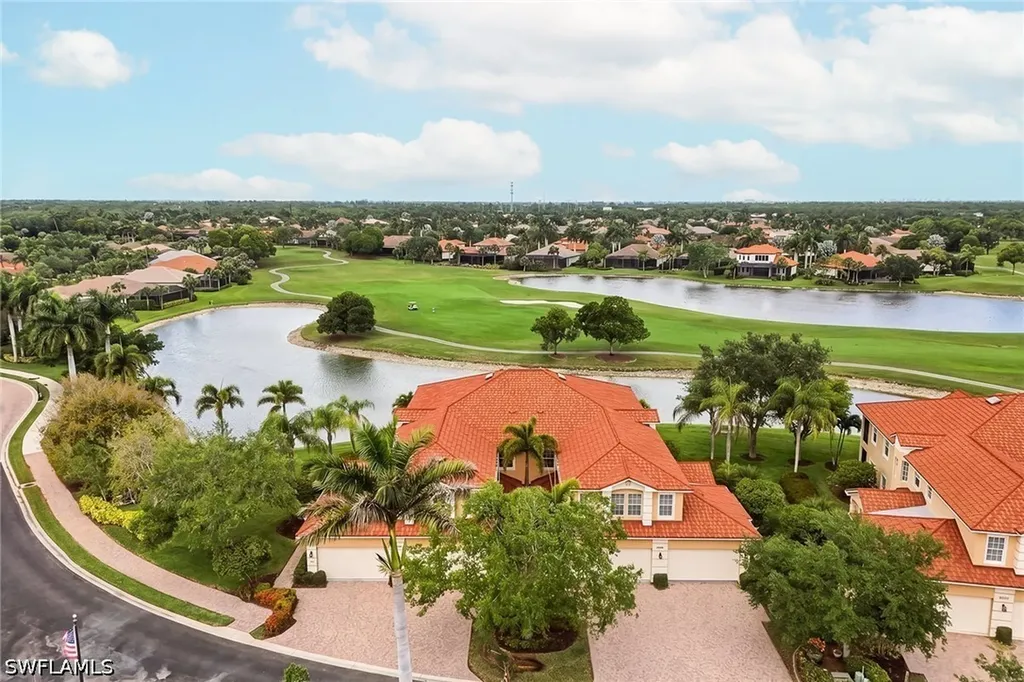8605 Champions Point Naples FL 34113