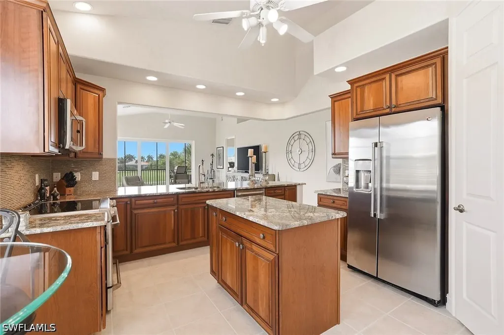 8605 Champions Point Naples FL 34113