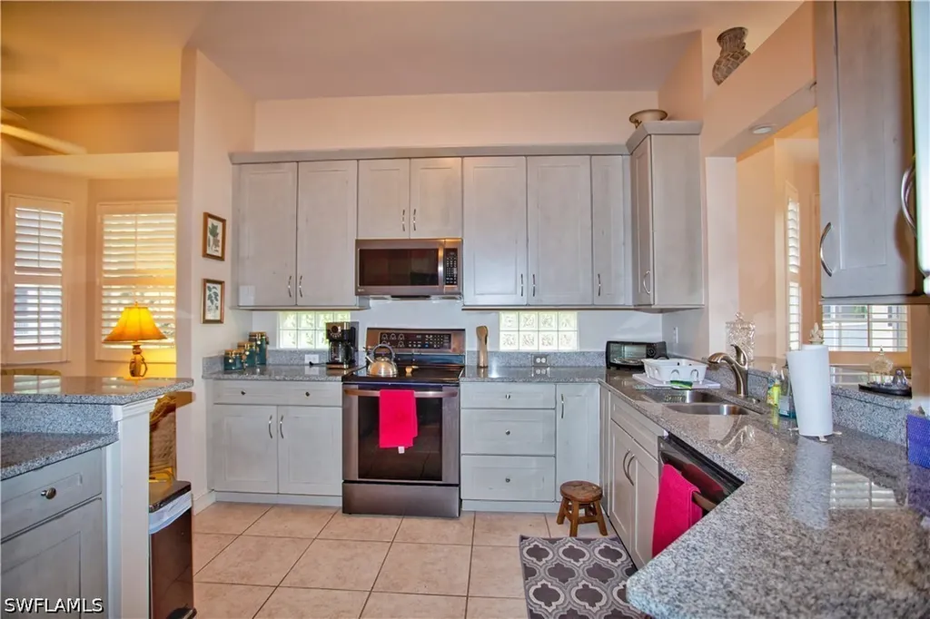 825 Bentwater Circle Naples FL 34108