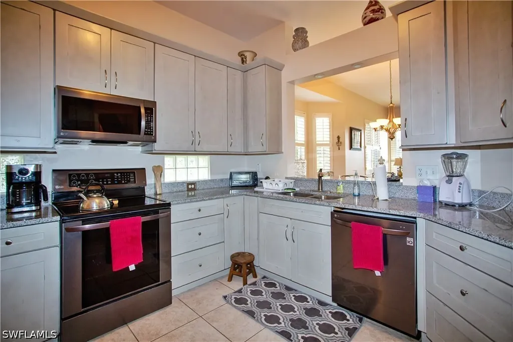 825 Bentwater Circle Naples FL 34108