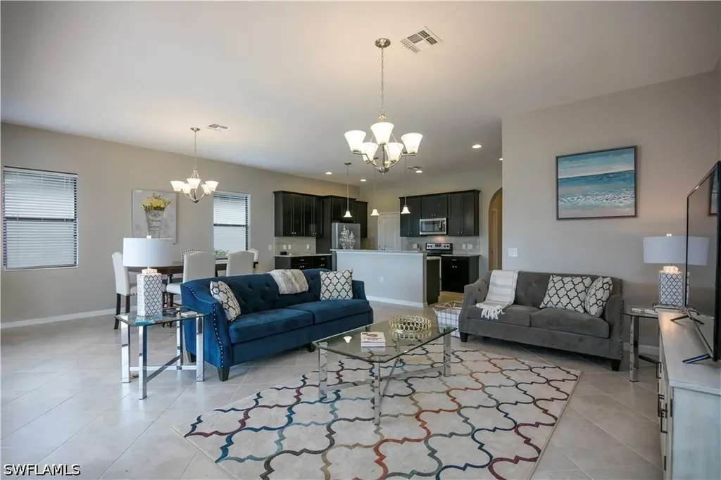 1466 Artesia Drive W Naples FL 34113