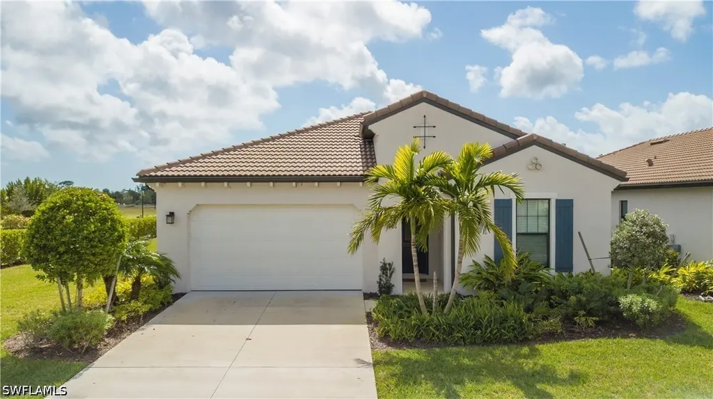 1466 Artesia Drive W Naples FL 34113