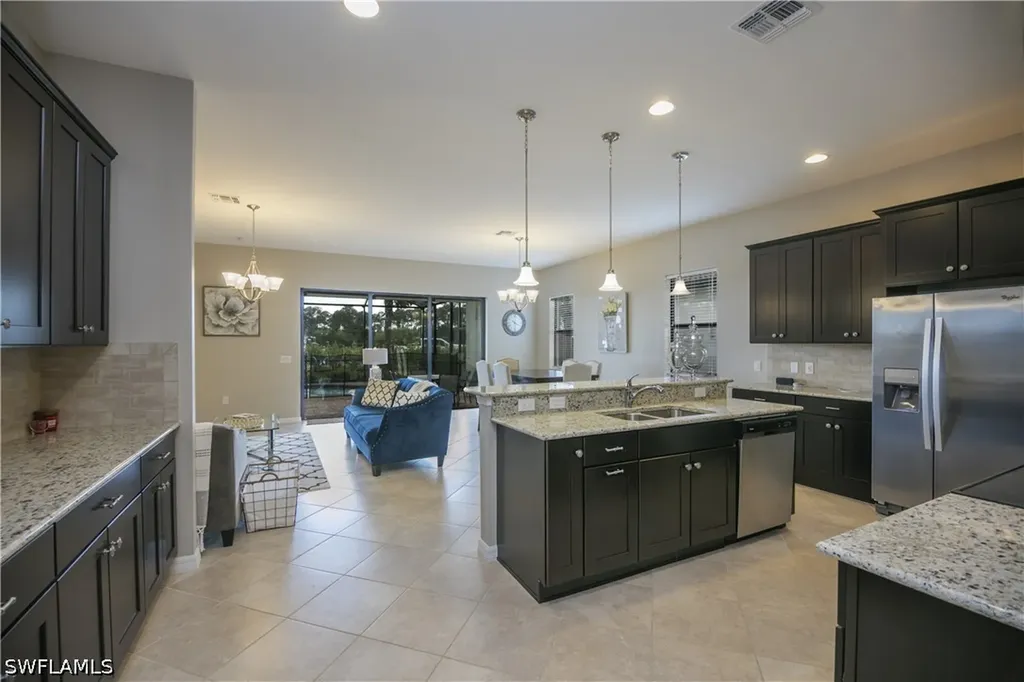 1466 Artesia Drive W Naples FL 34113