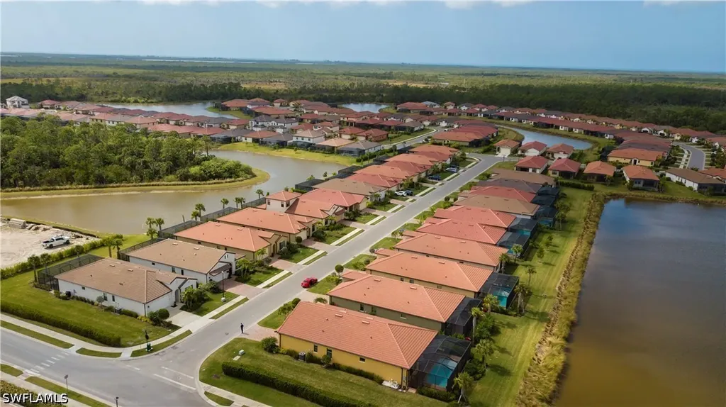 1466 Artesia Drive W Naples FL 34113