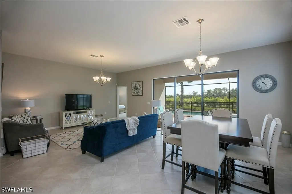 1466 Artesia Drive W Naples FL 34113