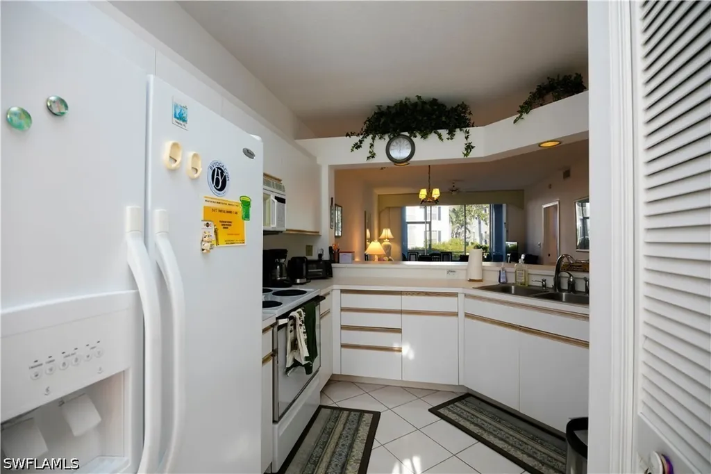 7104 Barrington Circle Naples FL 34108