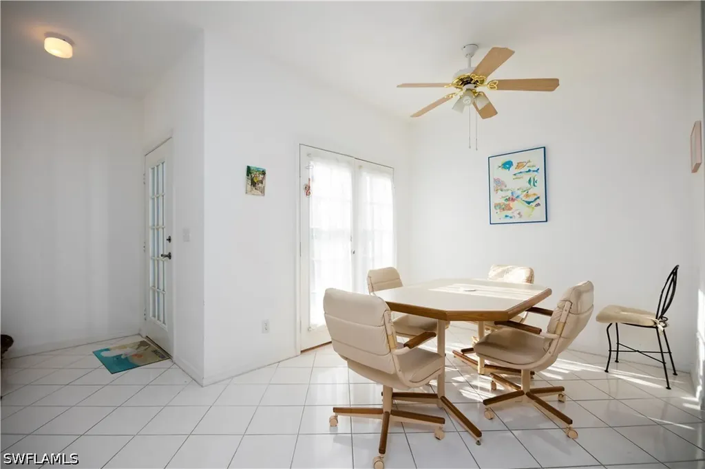7104 Barrington Circle Naples FL 34108