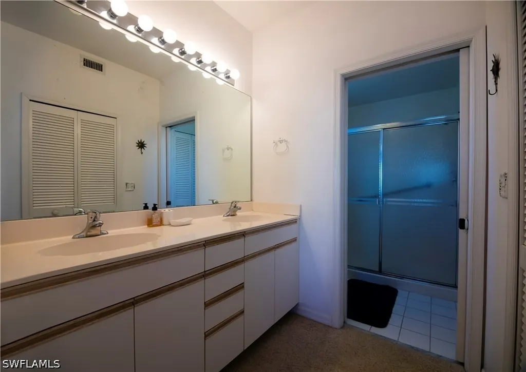 7104 Barrington Circle Naples FL 34108