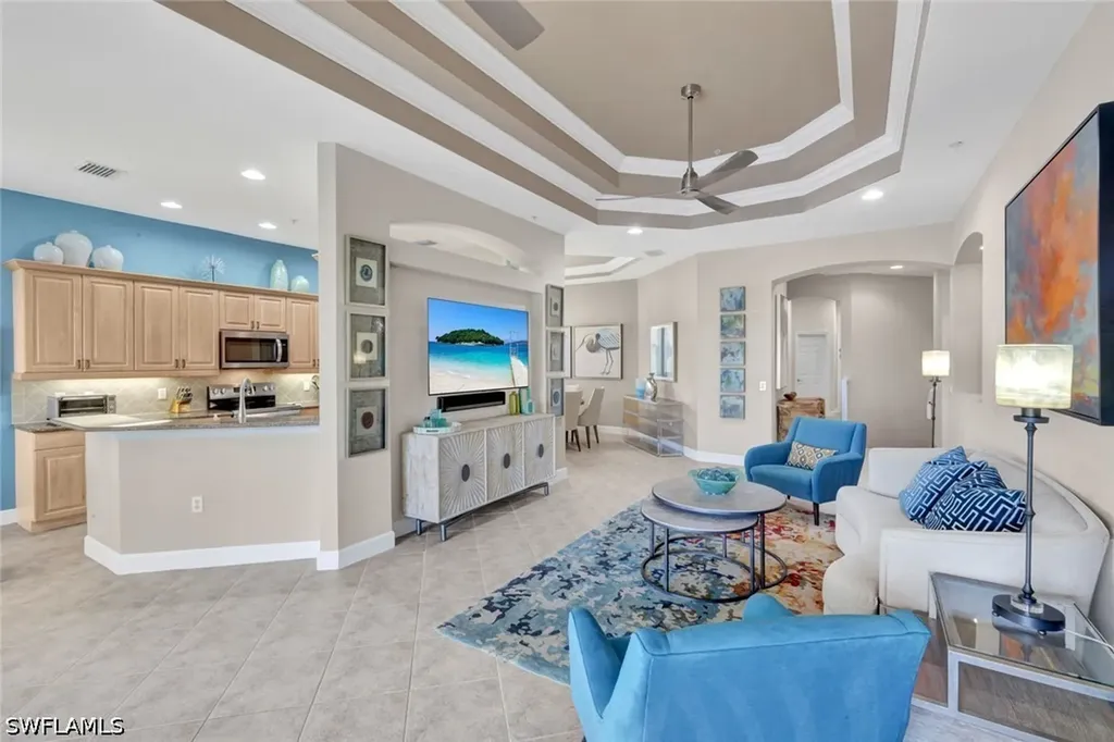 8755 Coastline Court Naples FL 34120