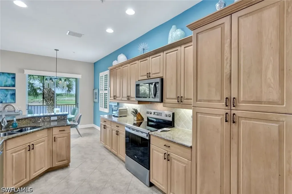 8755 Coastline Court Naples FL 34120