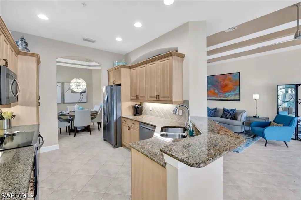 8755 Coastline Court Naples FL 34120