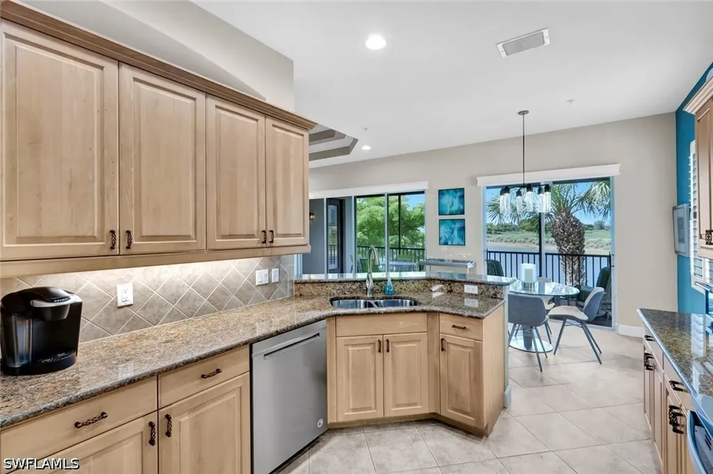8755 Coastline Court Naples FL 34120