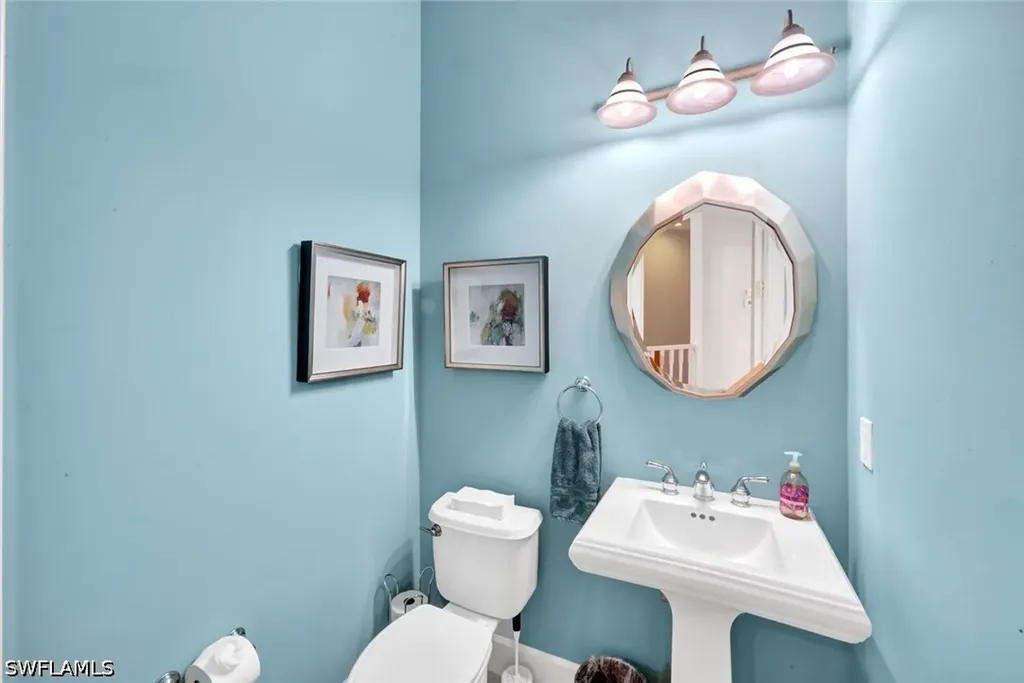 8755 Coastline Court Naples FL 34120
