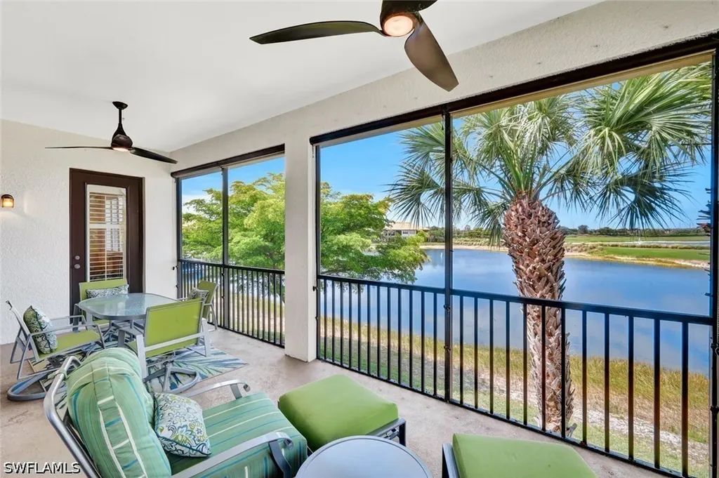 8755 Coastline Court Naples FL 34120