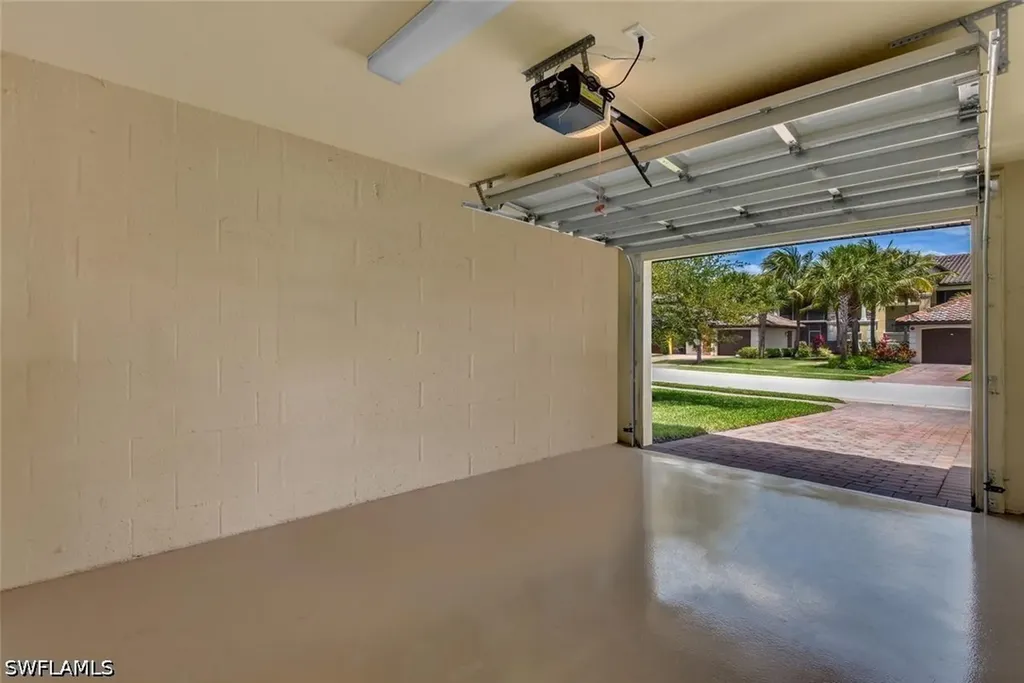9528 Avellino Way Naples FL 34113