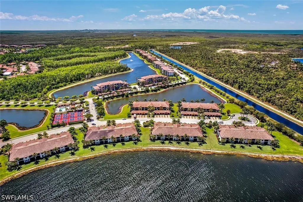 9528 Avellino Way Naples FL 34113