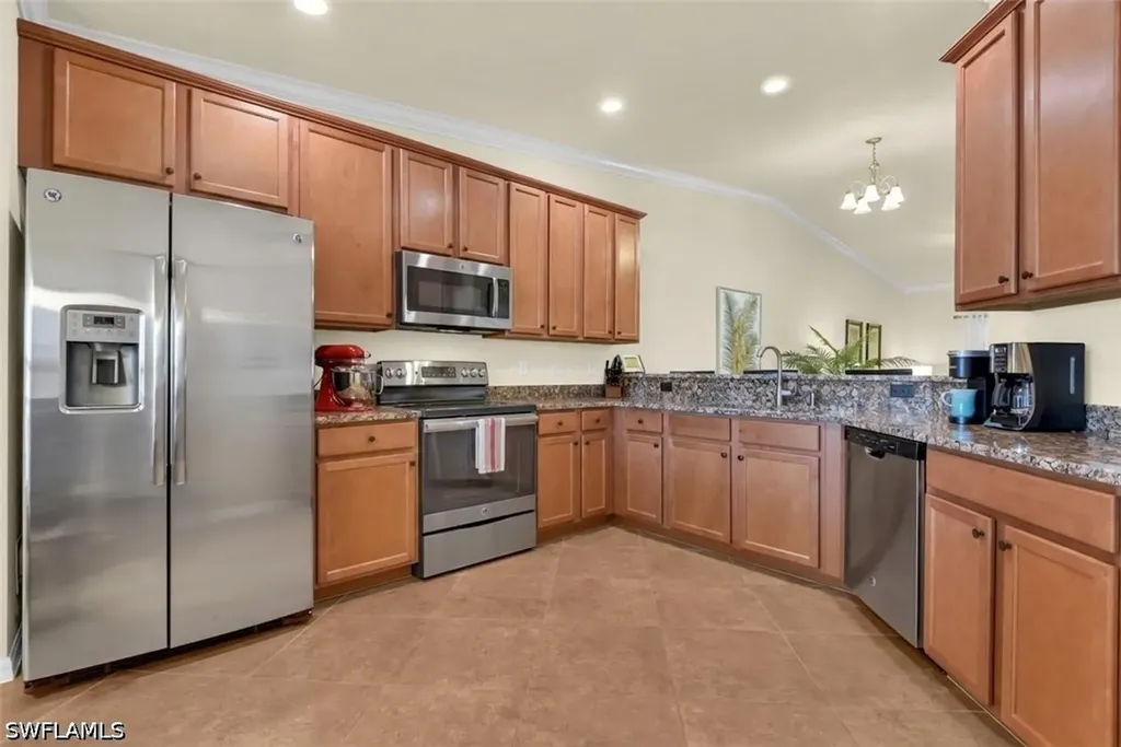 9528 Avellino Way Naples FL 34113
