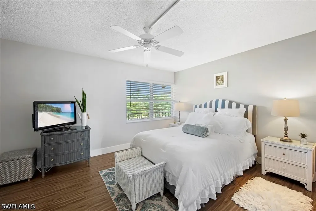 1085 Forest Lakes Drive Naples FL 34105