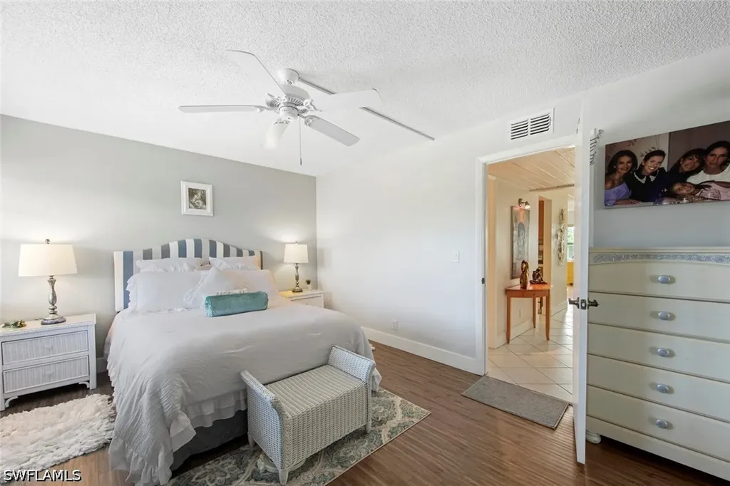 1085 Forest Lakes Drive Naples FL 34105