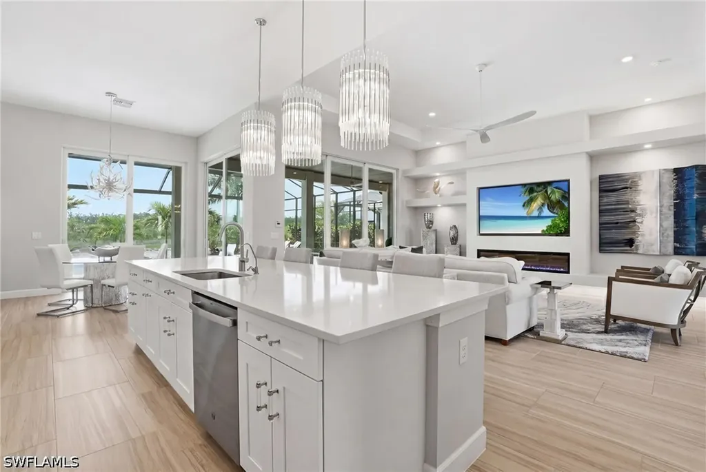 18902 Wildblue Boulevard Fort Myers FL 33913