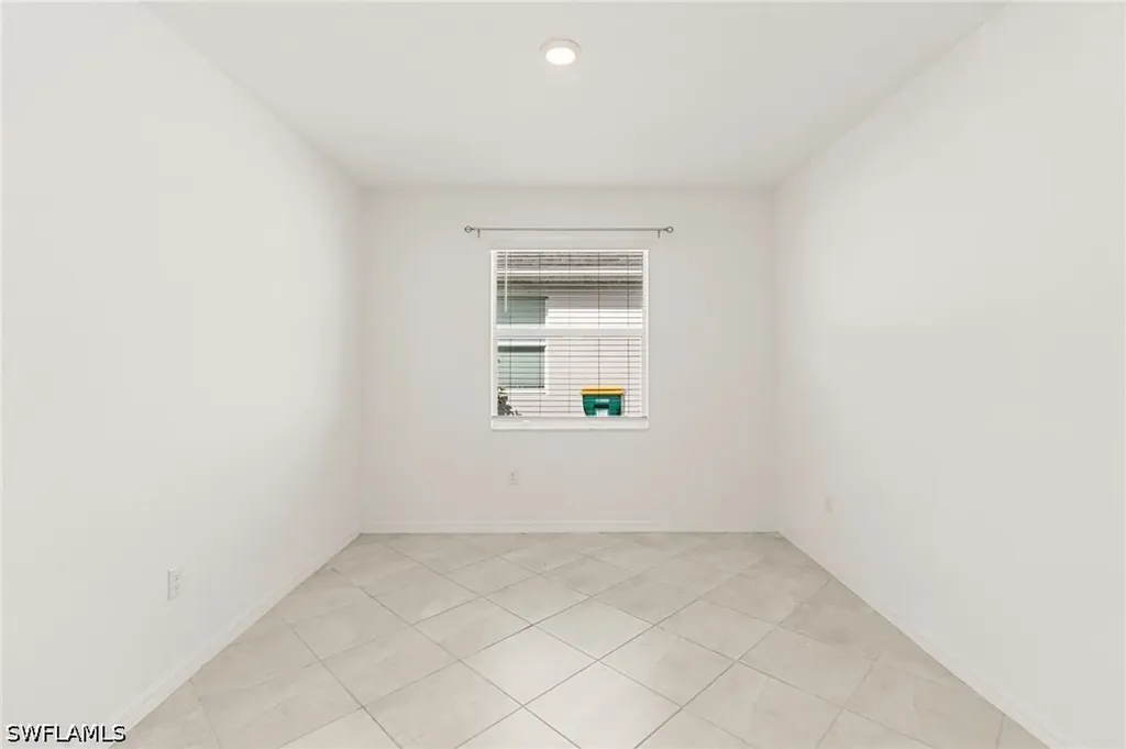 2525 Kona Way Naples FL 34120