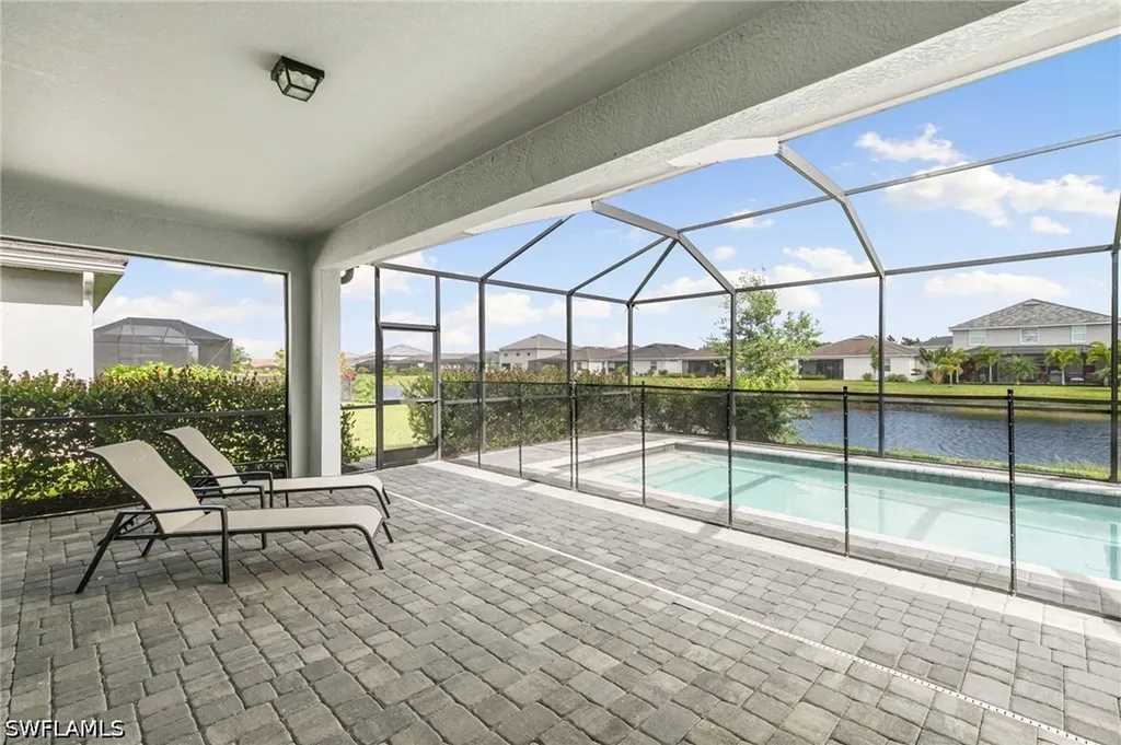 2525 Kona Way Naples FL 34120