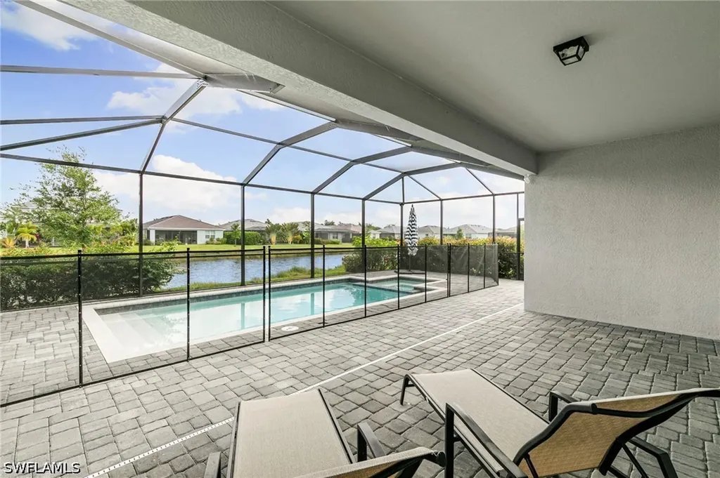 2525 Kona Way Naples FL 34120