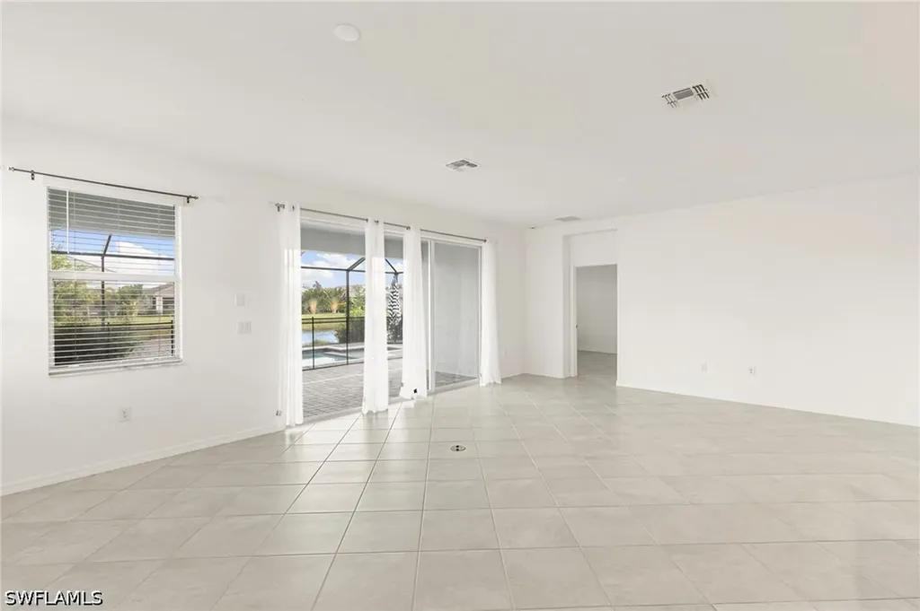 2525 Kona Way Naples FL 34120