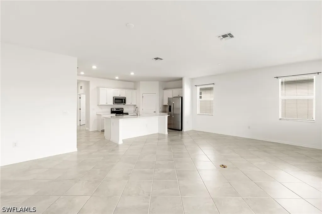 2525 Kona Way Naples FL 34120